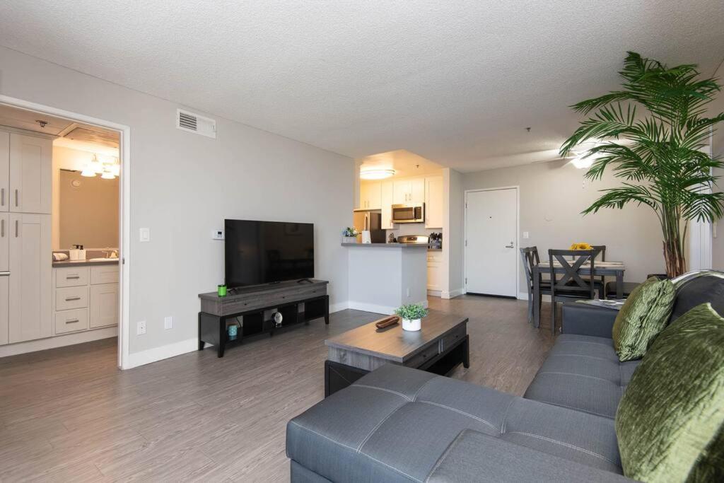 Apartamento Hollywood 1bed W Rooftop Pool & Panoramic View
